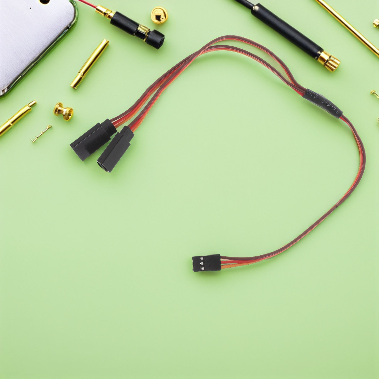 5 قطع من كابلات سيرفو الطائرات - مراجعة Rca Cable وسعره