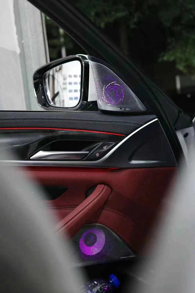 طقم داخلي فاخر لسيارات BMW الف - مراجعة Speaker Kit وسعره